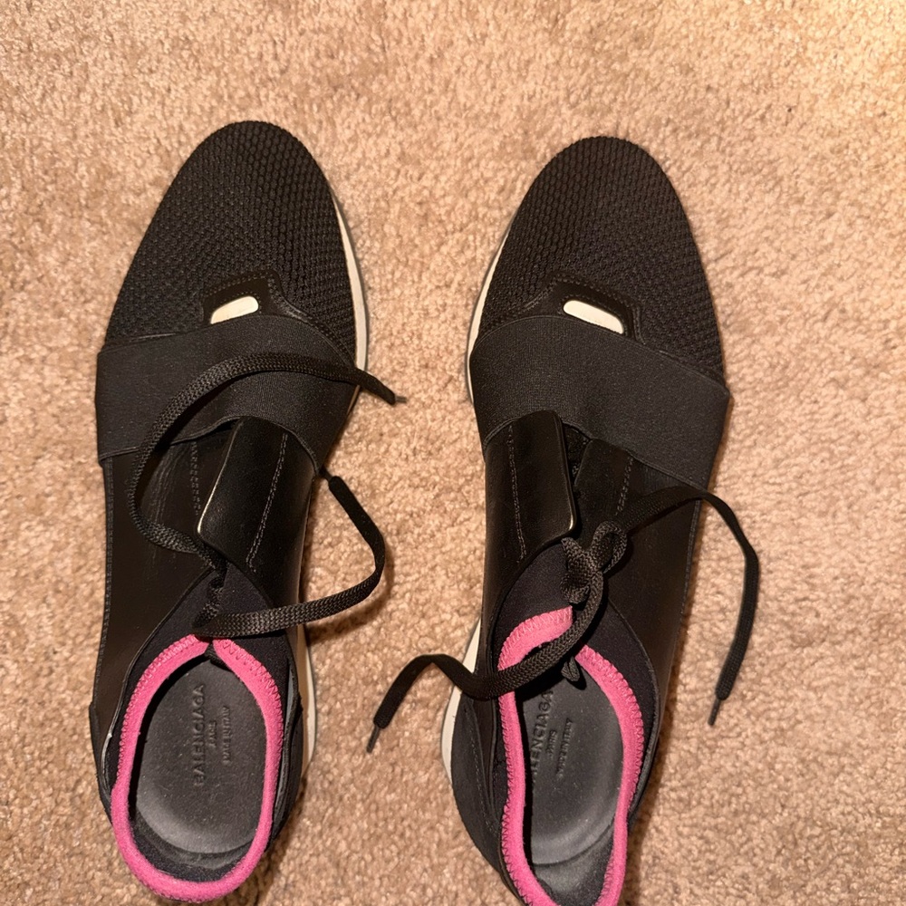 Balenciaga Women's Black Sneakers with Pink Accents - size 40